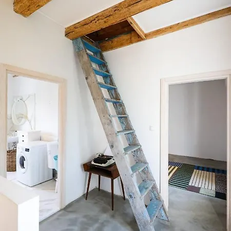 Kana - Mediterranean