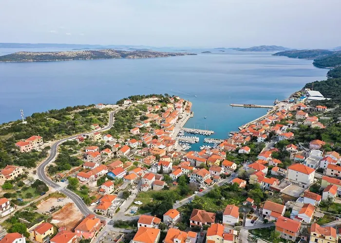 Kana - Mediterranean Sali